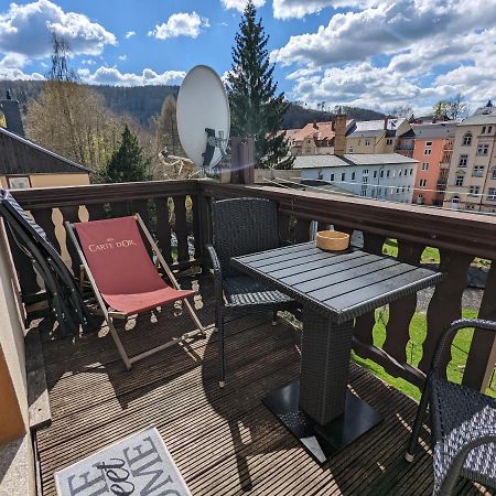 Urlaubstraum Mit Pool, Terrasse & Fluss Im Garten - Ut Appartement Sebnitz Buitenkant foto