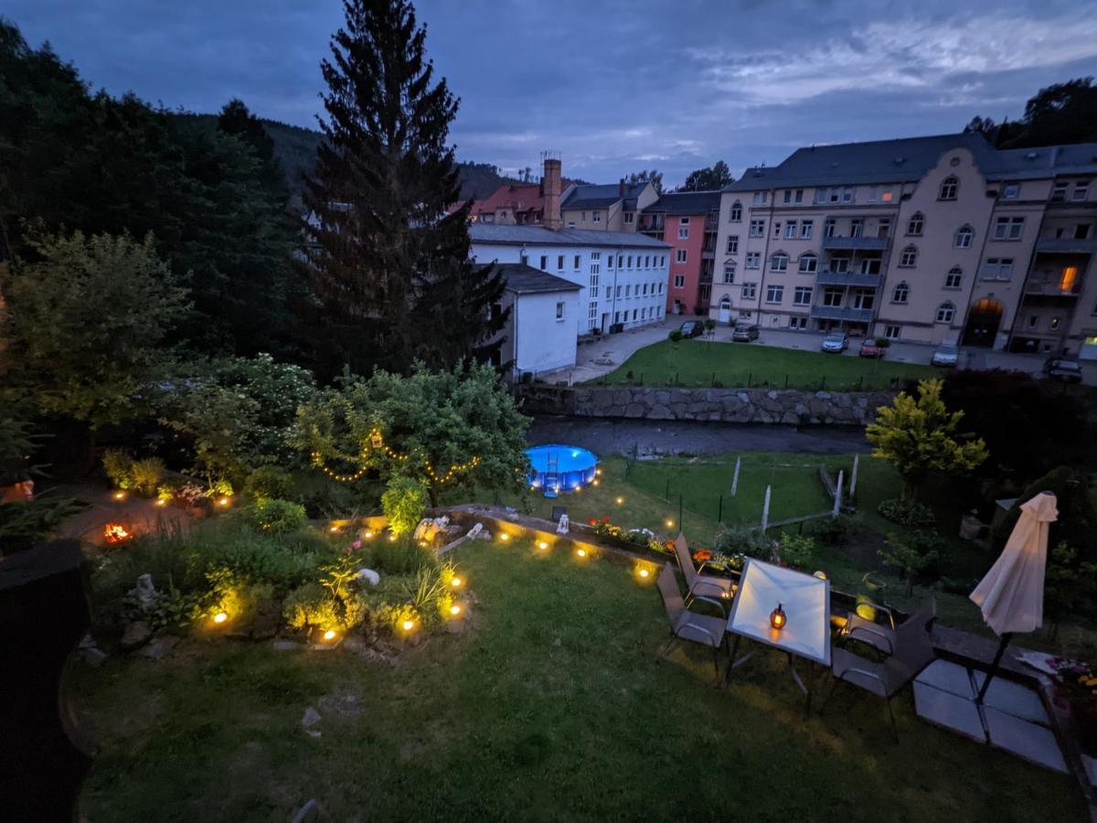 Urlaubstraum Mit Pool, Terrasse & Fluss Im Garten - Ut Appartement Sebnitz Buitenkant foto