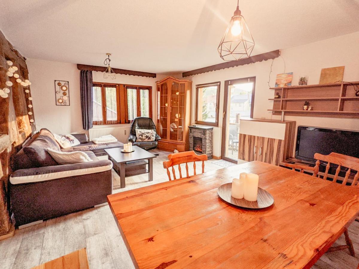 Urlaubstraum Mit Pool, Terrasse & Fluss Im Garten - Ut Appartement Sebnitz Buitenkant foto
