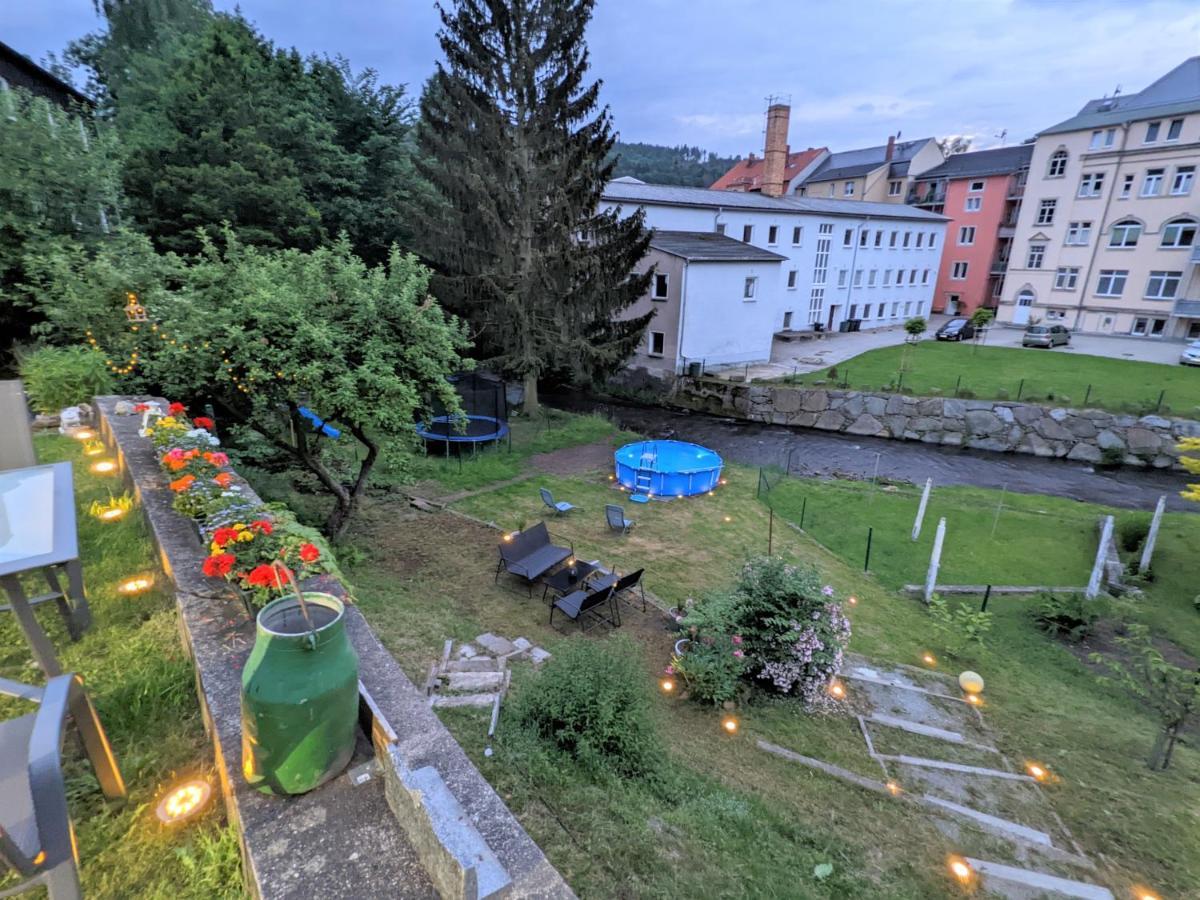Urlaubstraum Mit Pool, Terrasse & Fluss Im Garten - Ut Appartement Sebnitz Buitenkant foto