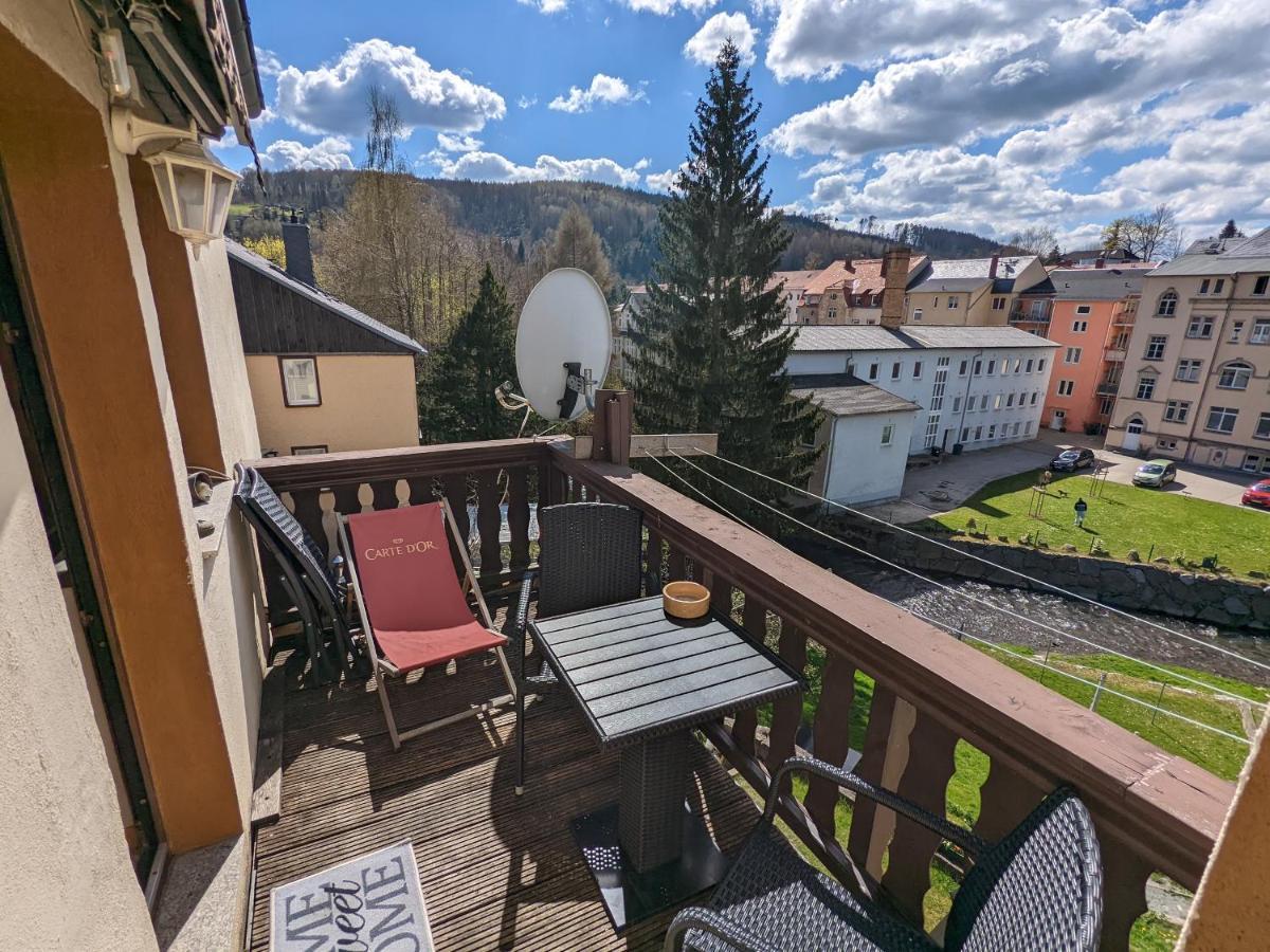 Urlaubstraum Mit Pool, Terrasse & Fluss Im Garten - Ut Appartement Sebnitz Buitenkant foto